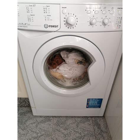 indesit iwc 71251 manuale italiano